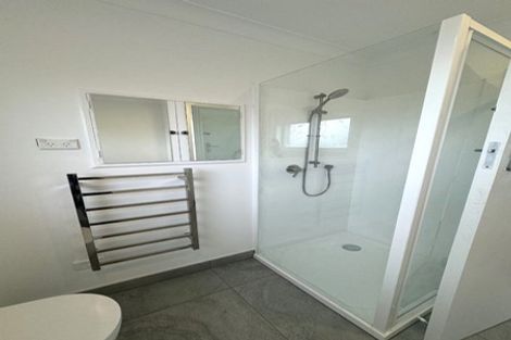 Photo of property in 8/19 Windlass Street, Long Bay, Auckland, 0630