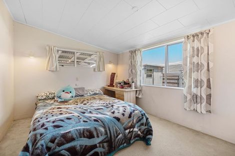 Photo of property in 109 Tamatea Road, Hilltop, Taupo, 3330