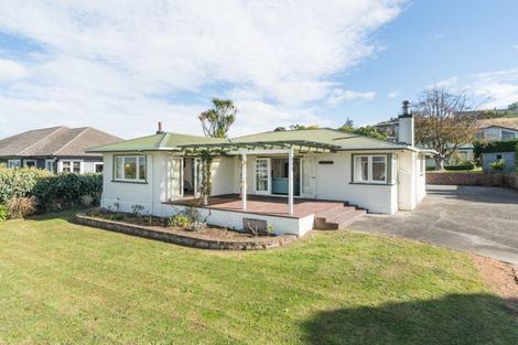 Photo of property in 102 West Street, Feilding, 4702