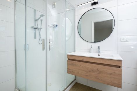 Photo of property in 82b Meeanee Quay, Westshore, Napier, 4110