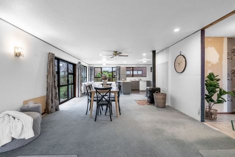 Photo of property in 5 Raeburn Place, Gore, 9710