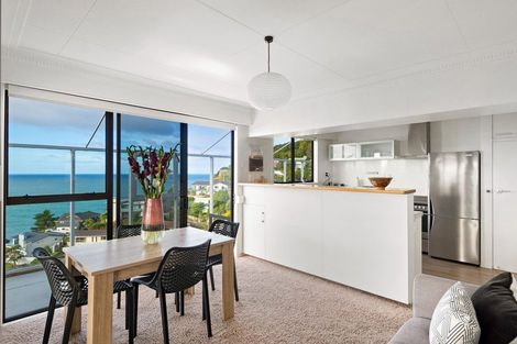 Photo of property in 107 Cliffs Road, Saint Clair, Dunedin, 9012