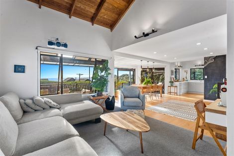 Photo of property in 78 Waitea Road, Muriwai, Waimauku, 0881