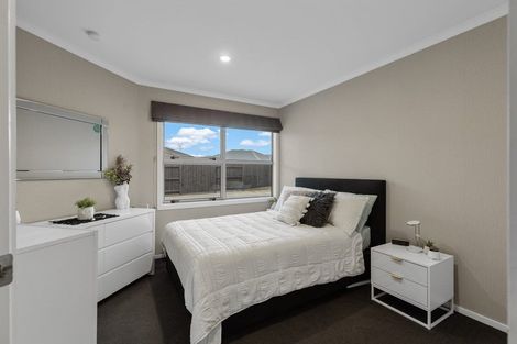 Photo of property in 62 Rosalie Terrace, Kelvin Grove, Palmerston North, 4414