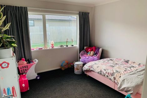 Photo of property in 2 Azara Way, Wigram, Christchurch, 8025