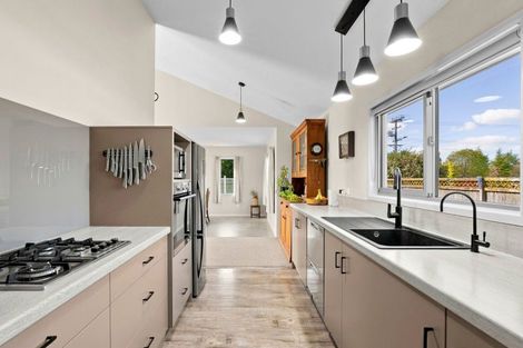 Photo of property in 137 Taylor Street, Cambridge, 3434