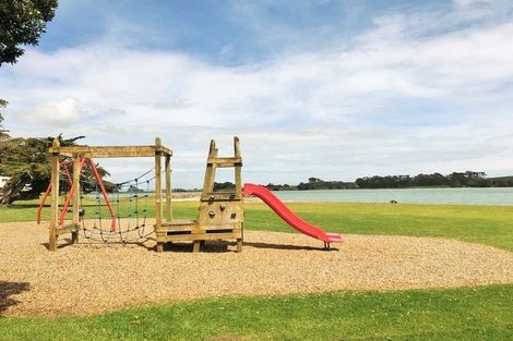 Photo of property in 63 Clarks Beach Road, Clarks Beach, 2122