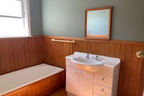 Photo of property in 54 Beulah Avenue, Rothesay Bay, Auckland, 0630