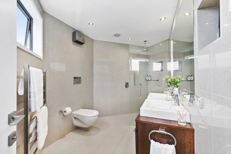 Photo of property in 3a Hector Street, Seatoun, Wellington, 6022