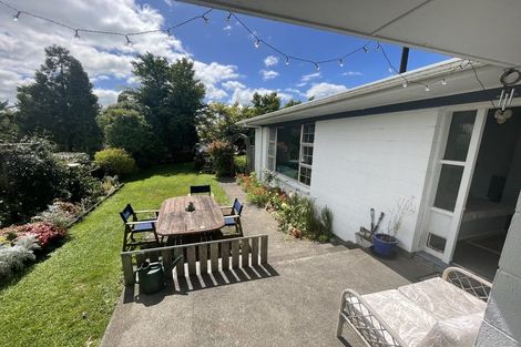 Photo of property in 15 Kauri Street, Inglewood, 4330