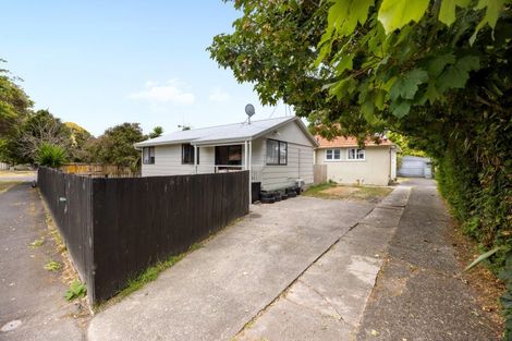 Photo of property in 79 Fairfield Road, Fairfield, Hamilton, 3214