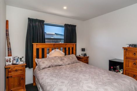 Photo of property in 18 Story Street, Foxton Beach, Foxton, 4815