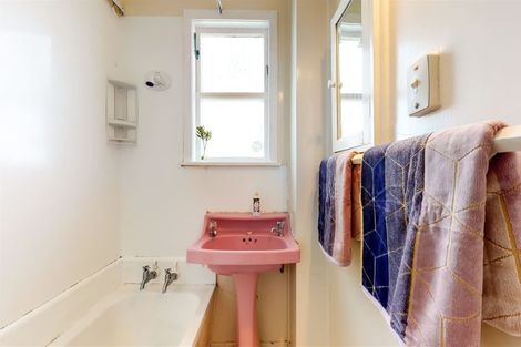 Photo of property in 15 Grierson Street, Naenae, Lower Hutt, 5011