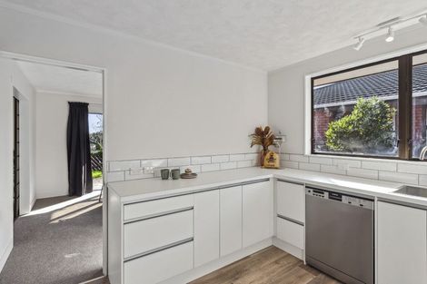 Photo of property in 29 Winara Avenue, Waikanae, 5036