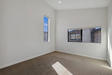 Photo of property in 5 Matau Way, Hauraki, Auckland, 0622