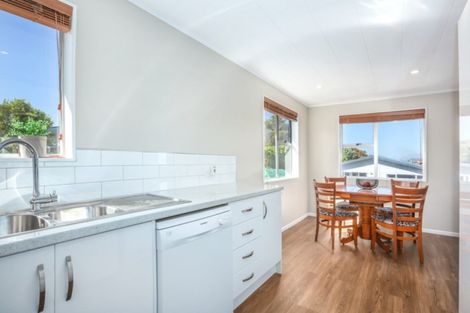 Photo of property in 445 Warspite Avenue, Ascot Park, Porirua, 5024