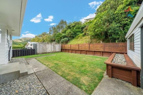 Photo of property in 38 Waipounamu Drive, Kelson, Lower Hutt, 5010