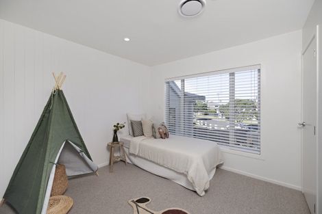 Photo of property in 16 Seychelles Drive, Papamoa Beach, Papamoa, 3118