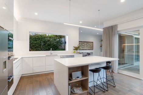 Photo of property in 84 Sarsfield Street, Herne Bay, Auckland, 1011