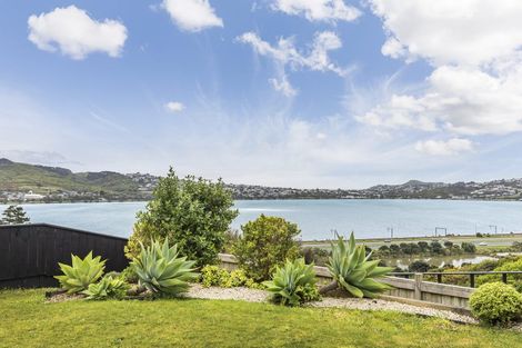 Photo of property in 40 John Burke Drive, Aotea, Porirua, 5024