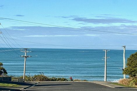 Photo of property in 14 Totara Street, Kaka Point, Balclutha, 9271