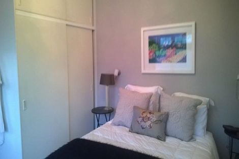 Photo of property in 9 Herald Terrace, Berhampore, Wellington, 6023