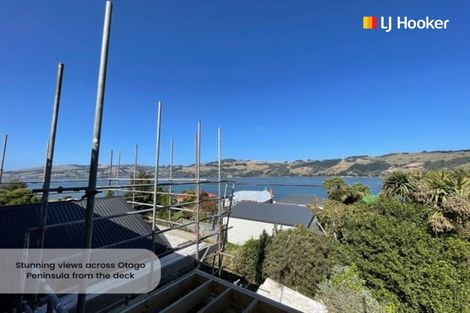Photo of property in 7a Athol Place, Ravensbourne, Dunedin, 9022