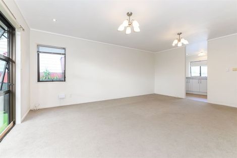 Photo of property in 2/38 Leo Street, Glen Eden, Auckland, 0602
