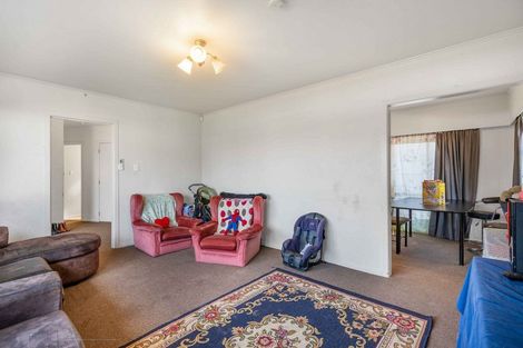 Photo of property in 10 Brentford Place, Manurewa, Auckland, 2102