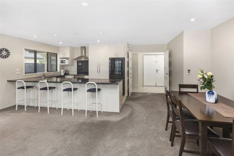 Photo of property in 10 Champagne Avenue, Yaldhurst, Christchurch, 8042