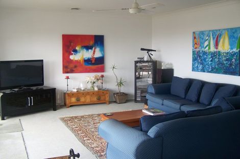 Photo of property in 1/7 Endymion Place, Half Moon Bay, Auckland, 2012