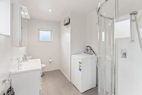 Photo of property in 158 Raumati Road, Raumati Beach, Paraparaumu, 5032