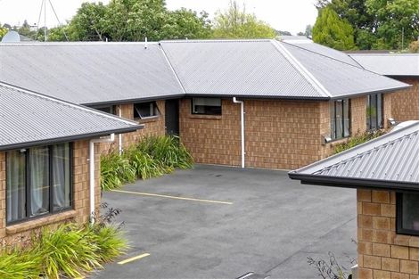 Photo of property in 3/102 Old Farm Road, Hamilton East, Hamilton, 3216