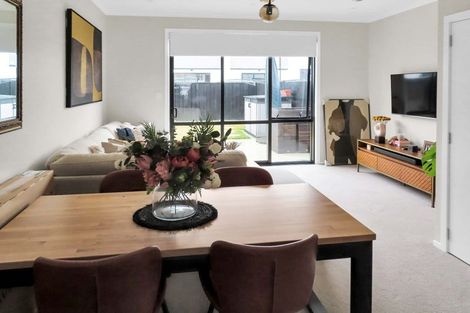 Photo of property in 7 Fitch Lane, Wallaceville, Upper Hutt, 5018