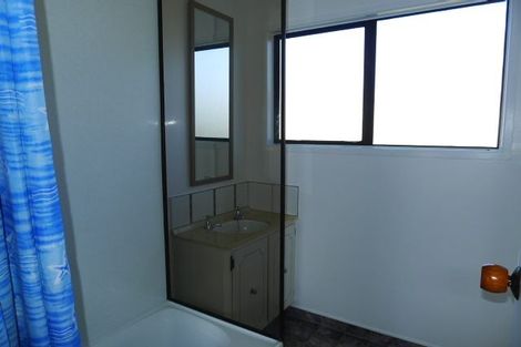 Photo of property in 9 Linwood Drive, Paraparaumu, 5032