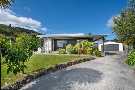 Photo of property in 78 Moana View Road, Waikawa, Picton, 7220