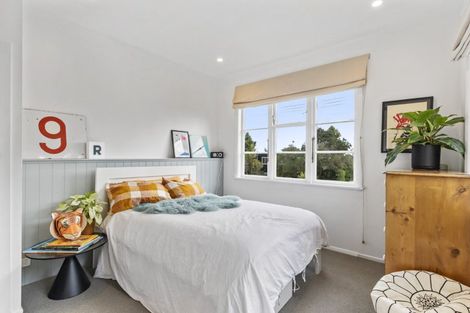 Photo of property in 2a Wesley Street, Devonport, Auckland, 0624