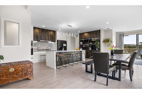 Photo of property in 33 Takurua Terrace, Orewa, 0931