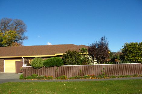 Photo of property in 1/1 Hurunui Street, Cracroft, Christchurch, 8025