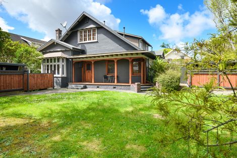 Photo of property in 348 College Street, West End, Palmerston North, 4410