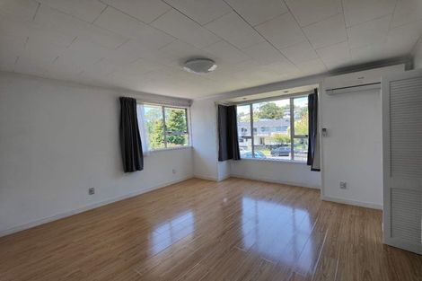 Photo of property in 21 Sequoia Place, Sunnynook, Auckland, 0620