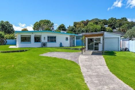 Photo of property in 27 Marlin Place, Whiritoa, Whangamata, 3691