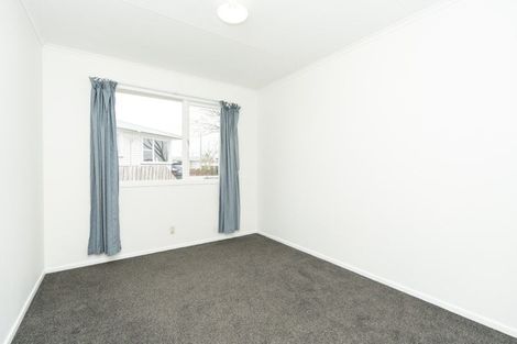 Photo of property in 77 Collins Road, Melville, Hamilton, 3206