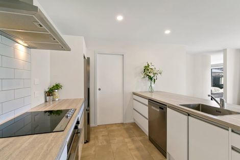Photo of property in 31 Risinghurst Terrace, Lower Shotover, Queenstown, 9304