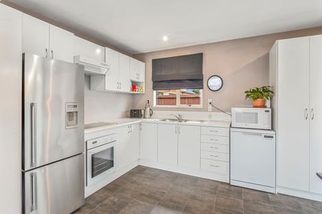 Photo of property in 2/44 Shands Road, Hornby, Christchurch, 8042