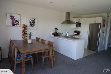 Photo of property in 129 Warren Crescent, Hillmorton, Christchurch, 8025