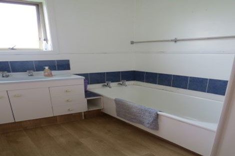 Photo of property in 43 Fairview Street, Fairview Downs, Hamilton, 3214