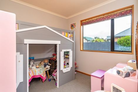 Photo of property in 4 Alpine Close, Mosgiel, 9024