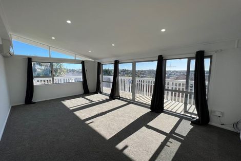 Photo of property in 79 Gossamer Drive, Pakuranga Heights, Auckland, 2010