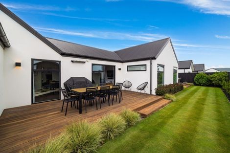 Photo of property in 17 Nederland Avenue, Burwood, Christchurch, 8083